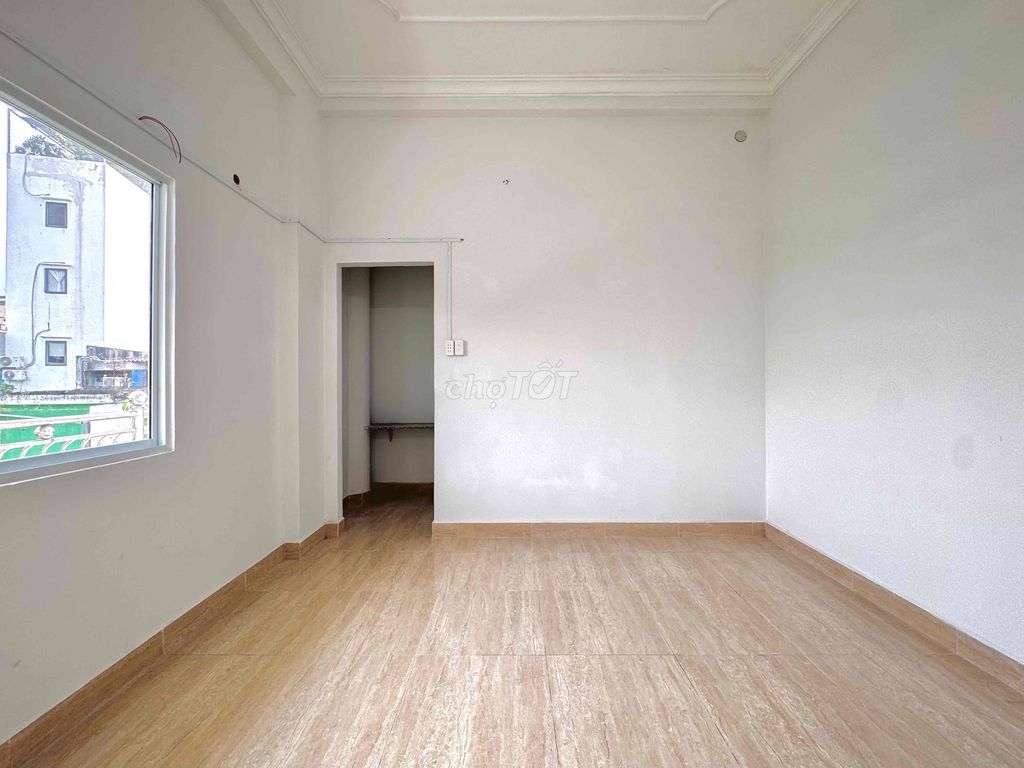 Studio of the Open Sky — It's super wide - right on Sen - Bill
