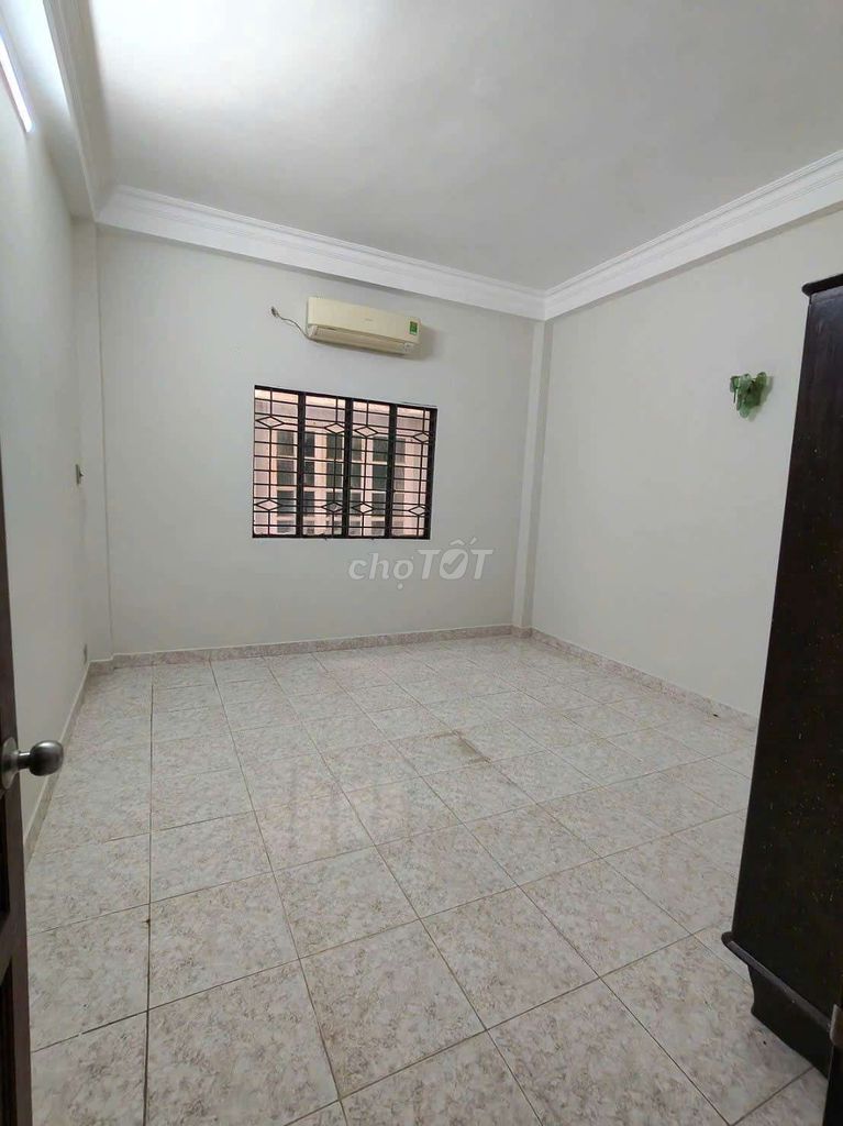 Two floors to the roof. Four bedrooms on the new east floor.