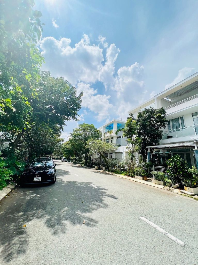 The Villa Stavros residence near the Lotus, Bưng Ông Thoàn 200-400 m2 from 23 million