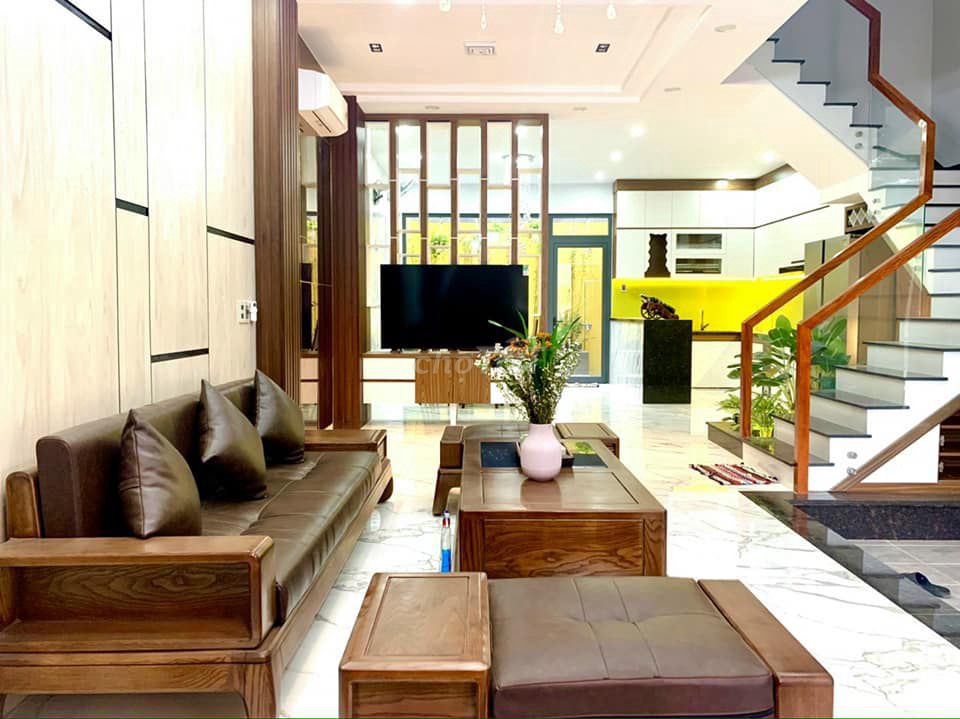 The Villa Stavros residence near the Lotus, Bưng Ông Thoàn 200-400 m2 from 23 million