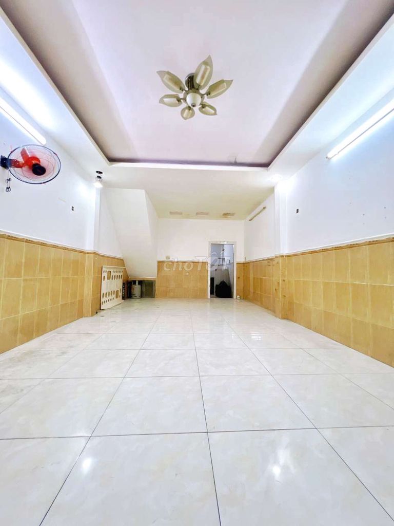 Thoại Ngọc Hầu. Tân Phú (3 bedrooms, 3 toilets). Car alley. Area using 144 m2