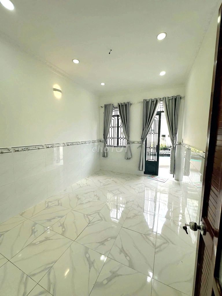 Two bedrooms. Two Phạm Văn Chiêu.5 million.
