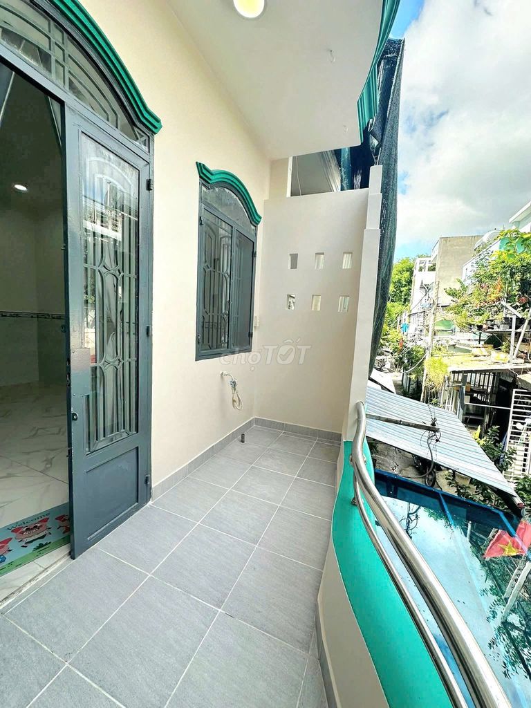 Two bedrooms. Two Phạm Văn Chiêu.5 million.