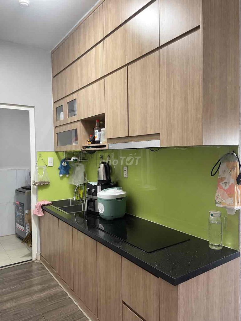 We're renting Sunview Town two bedrooms. Two toilets.