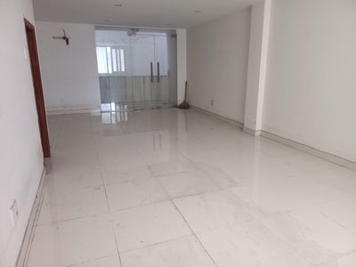 Rent a nice floor house, Hong Kong, for 13 million