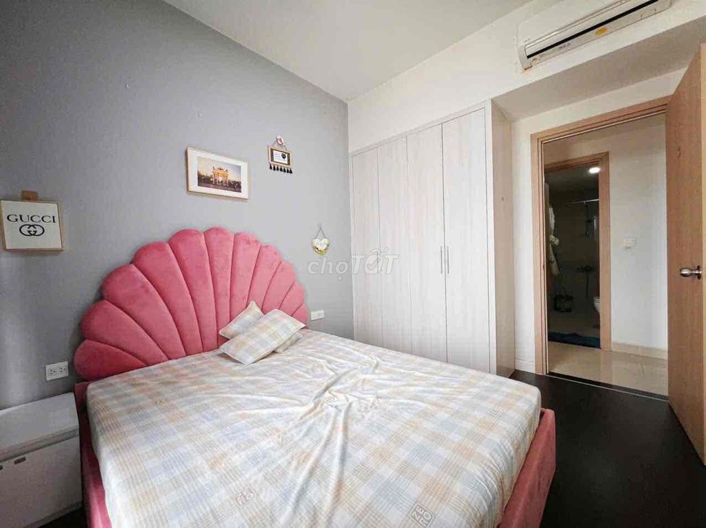 Renting Golden Mansion apartment 3 bedroom 2 95m2 toilets near ts