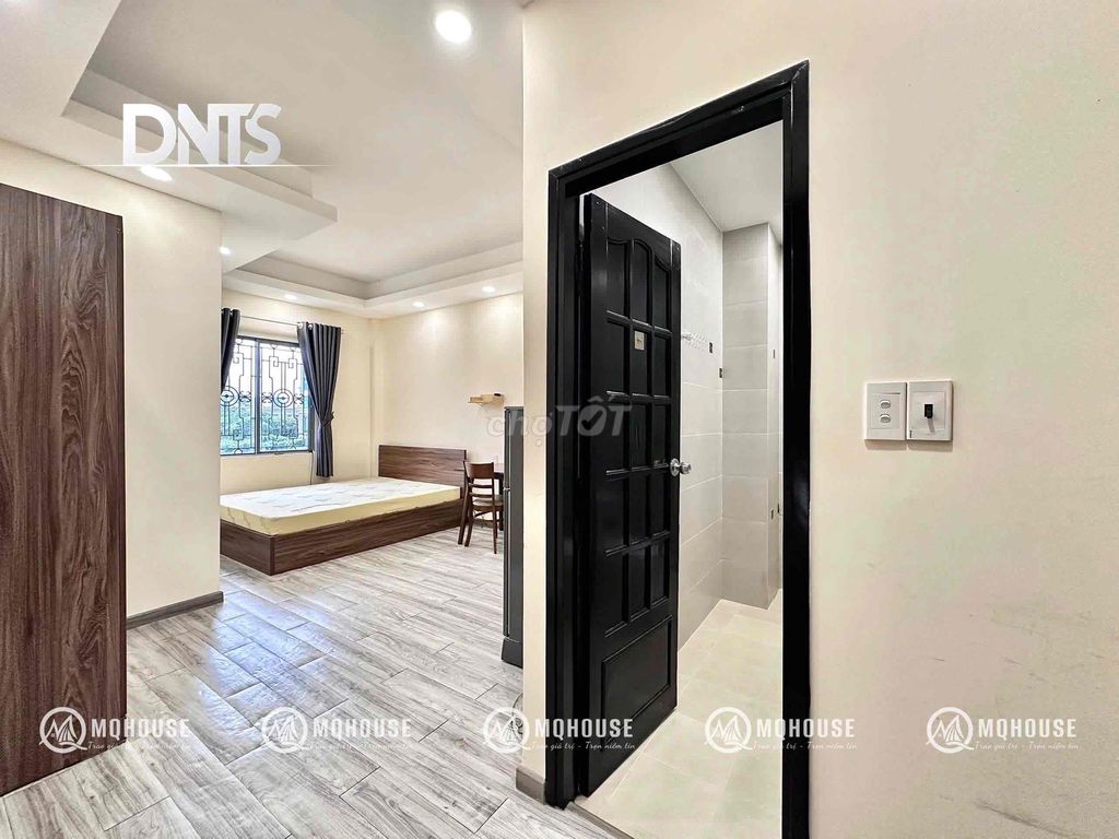 Rent a full-in-the-house window at the heart of 1rd District near the hospital.