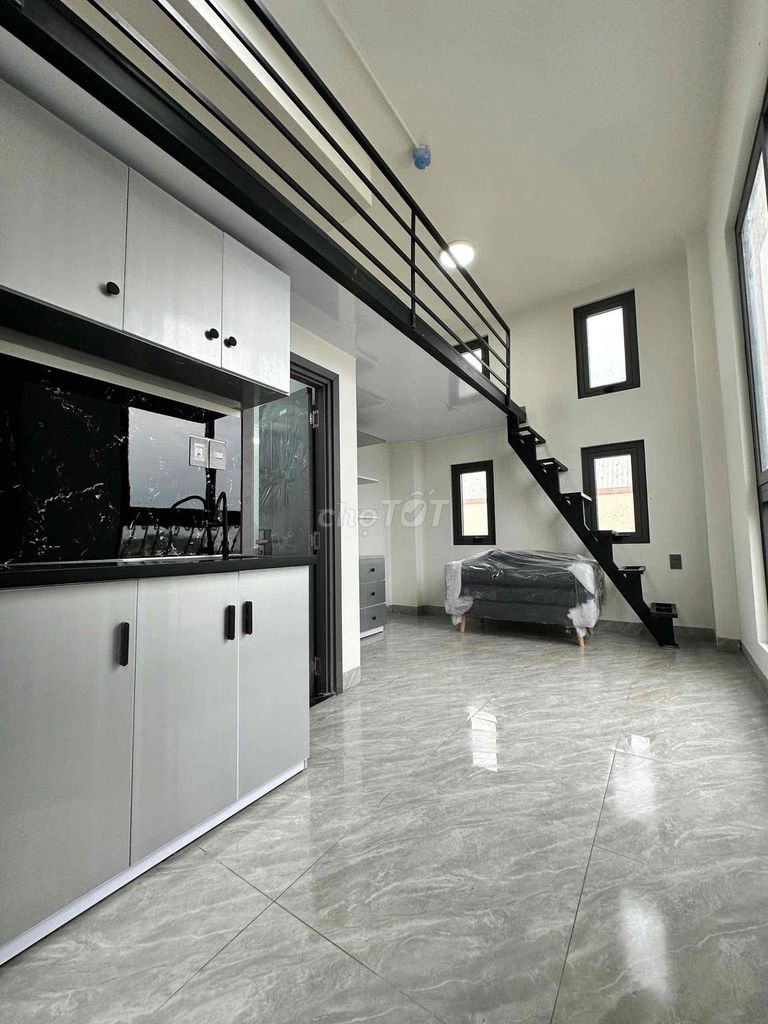 Open new building only 3 million590 k - Full interior, new