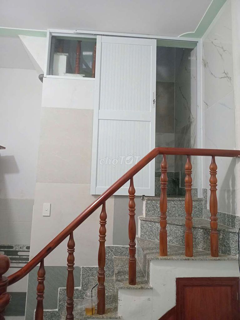 Renting the entire house down on the street on Town Street, District 12
