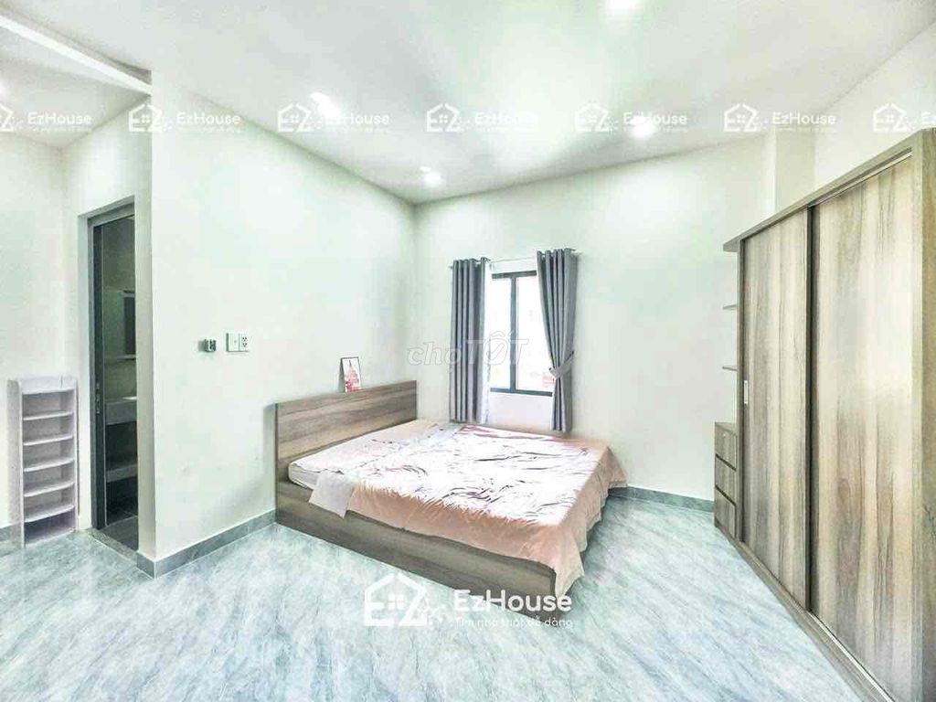 Studio A full interior window at Phan Văn Trị