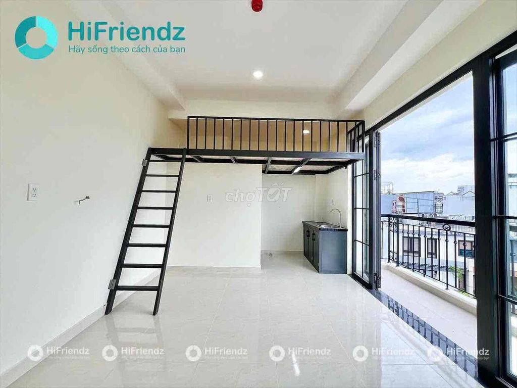 The apartment is set up right here.