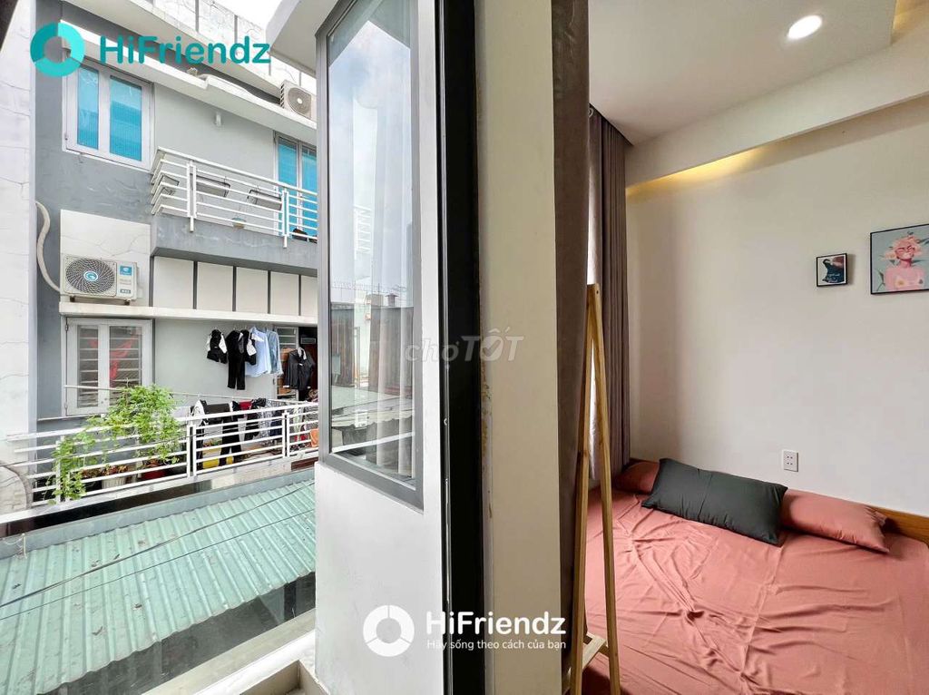 Small balcony, private washing machine, fourth base, scalaring.