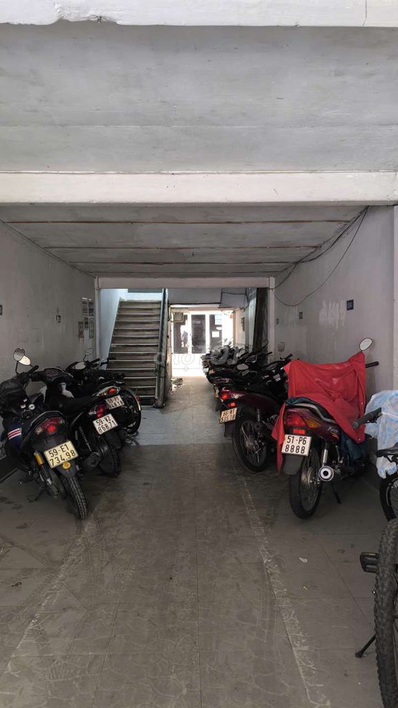 We need to rent the original apartment.