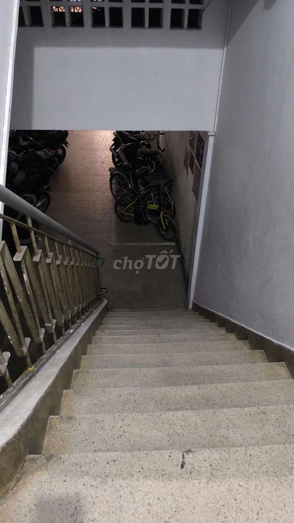We need to rent the original apartment.