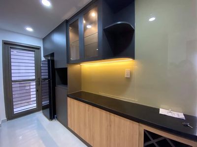 Rent two bedrooms at the edge of the wall at 14.5 million in full furniture.