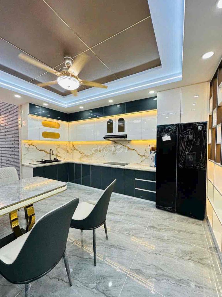 Rent Nguyễn Ảnh Thủ Hiệp Thành District 12 p.m. 1 . 3 floors. 15 million.