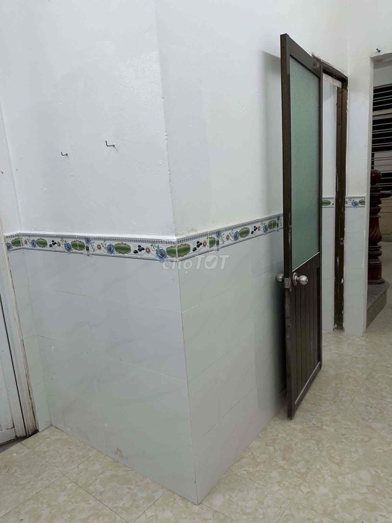 Home 1 st floor, Ấp 3, 3 meters.