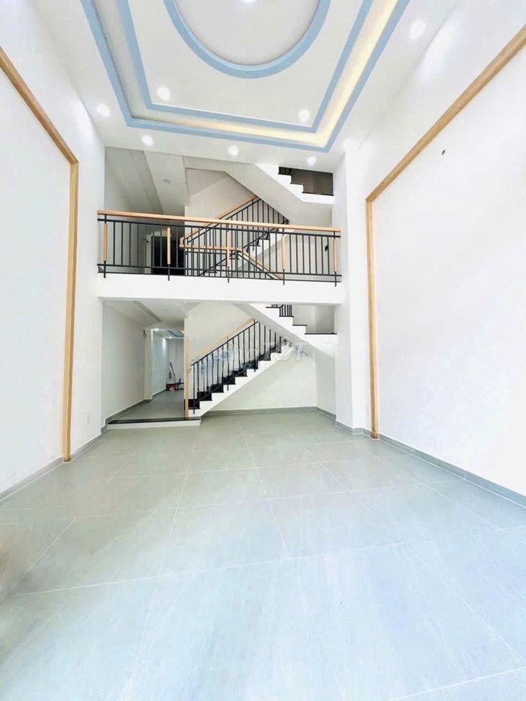 New house rent- 107 D Phạm Văn Hai,tb-the area 5 x18 meters, very good price
