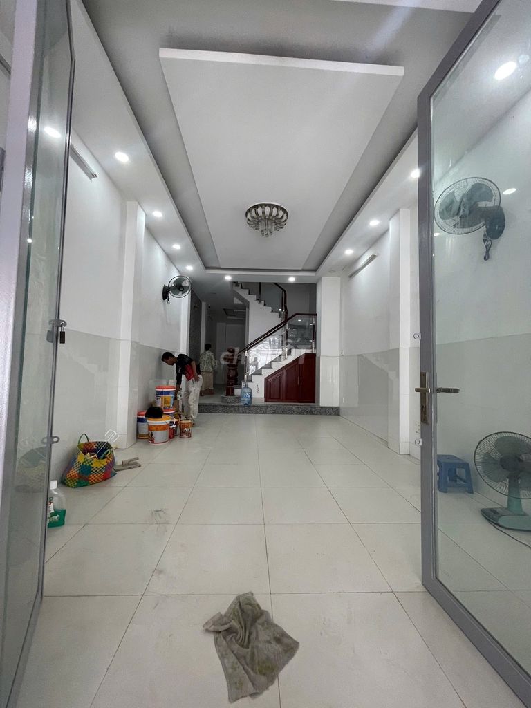 Rent Lê Liễu Tân Quý 4x 22 M large-looking 4 floors