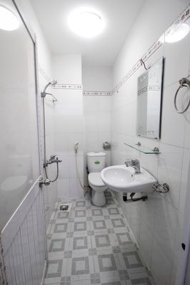 The D.C. Room, Sleepbox District 10 is 1 million dollars from the Water Palace.