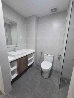 Rent Aurora's apartment 2 bedrooms at 8.5 million.