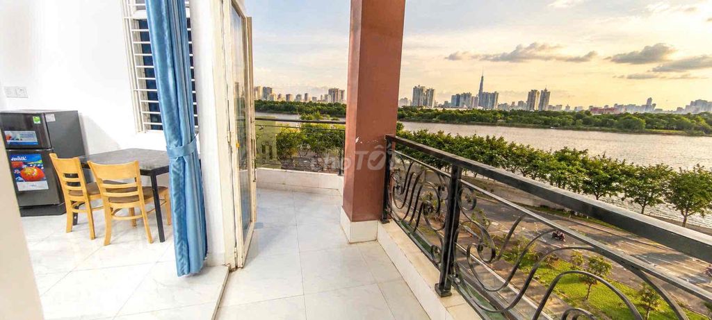 Super open balcony studio - full interior near palm bridges and District 8th.