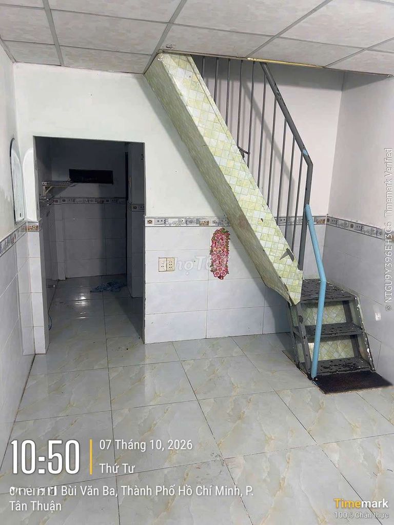 The original building, 44 Bùi Văn Ba Street, area 3 x 7, 1 floor, 2 bedroom, one bathroom.