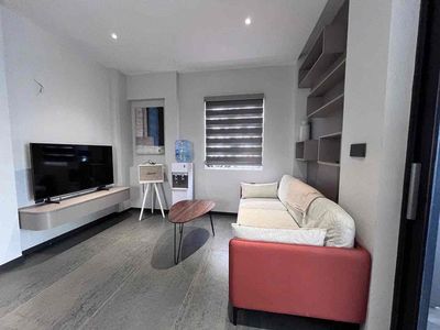 The studio is a big, super-warming, super-warming kitchen room in District 2.