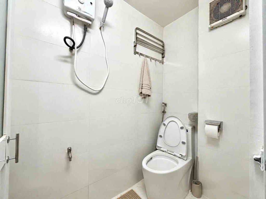 Rent a new apartment.