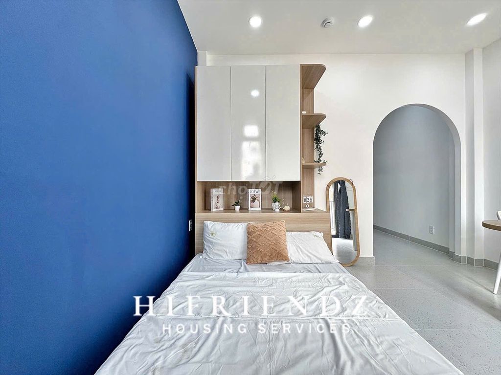apartment 1 . . . . . . .