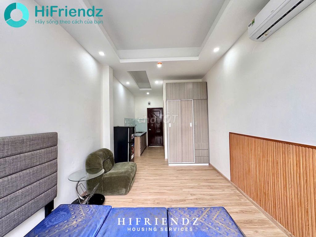 Super studio large windows full interior close to parc mall