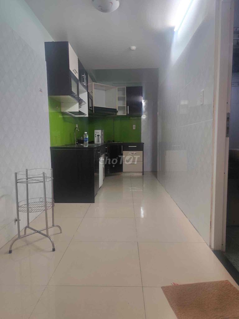 Rent a nice little apartment. Westmen.