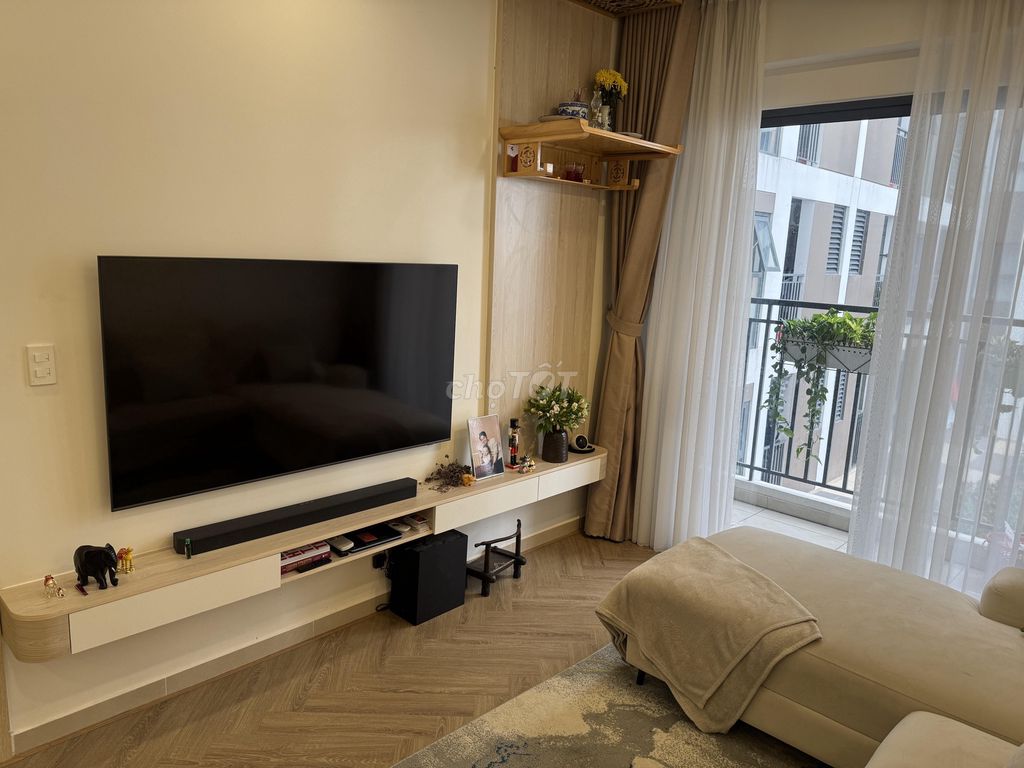 Rent apartment 64 M2 - high-level furniture, good design