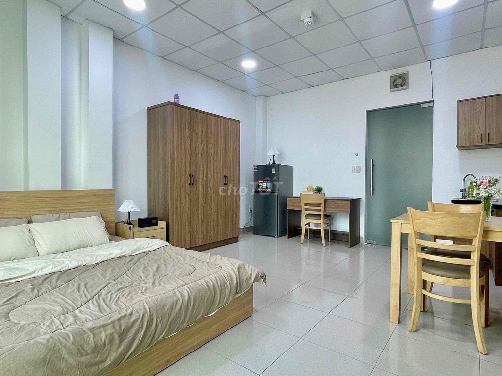 Rent an apartment. A full bedroom. 65 meters in Phú Nhuận, tp.h.