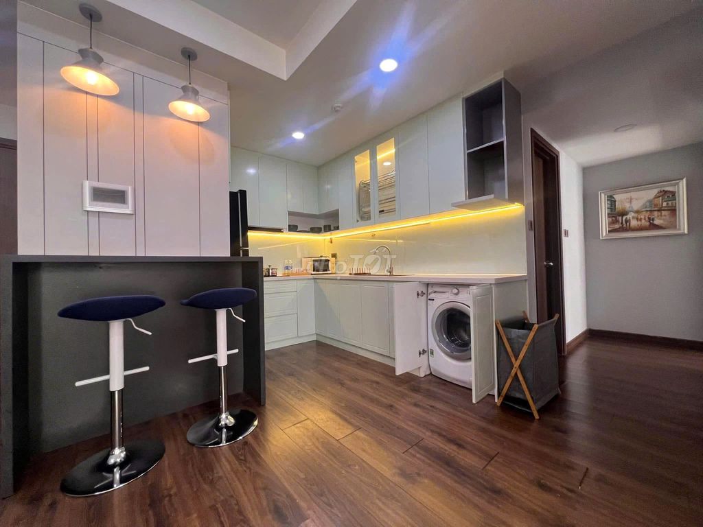 The Flemington apartment.