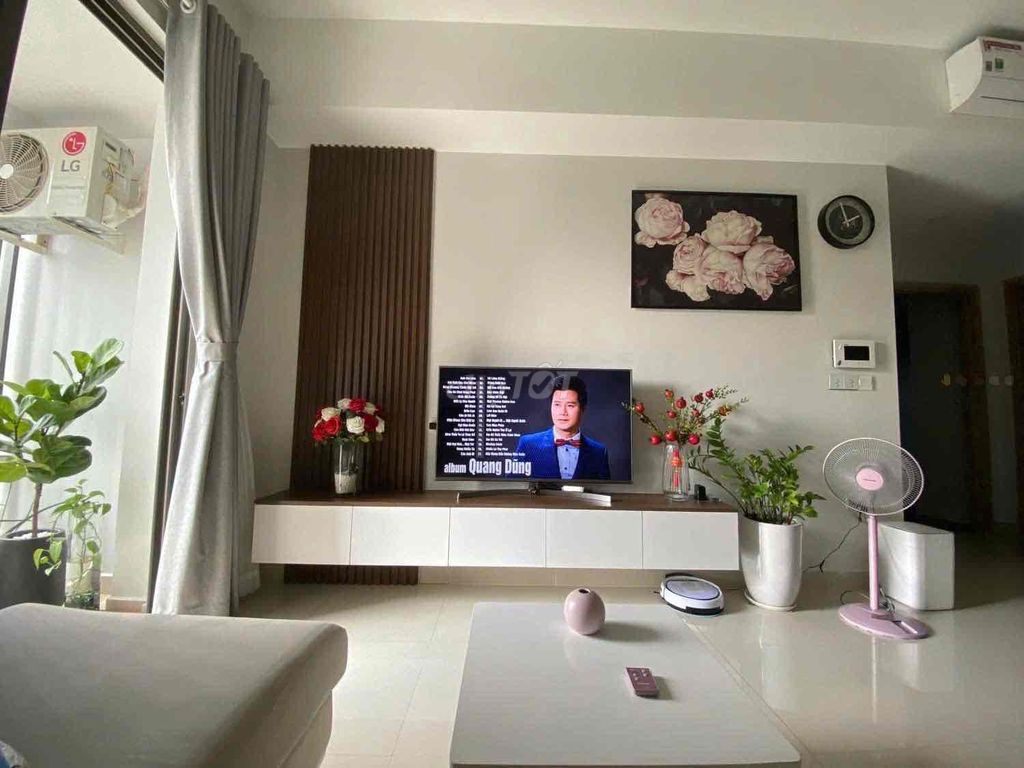 High apartment design two full bedrooms.