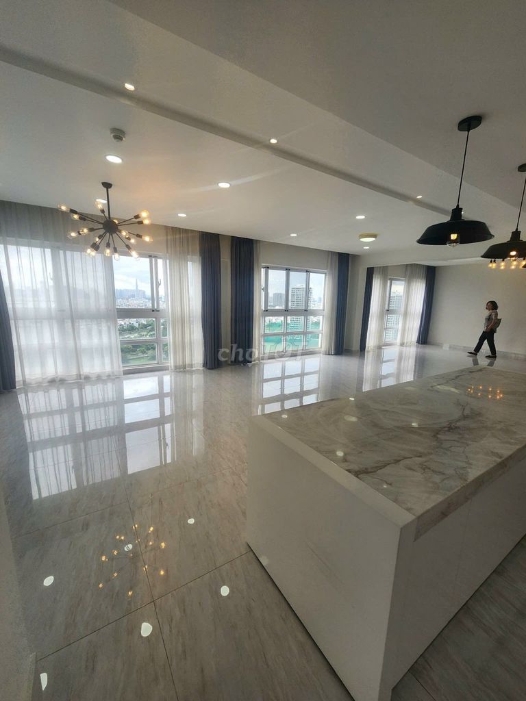 For quick rent Happy Valley, pmh, 135 m2, 3 bedrooms, bid: 24 million.