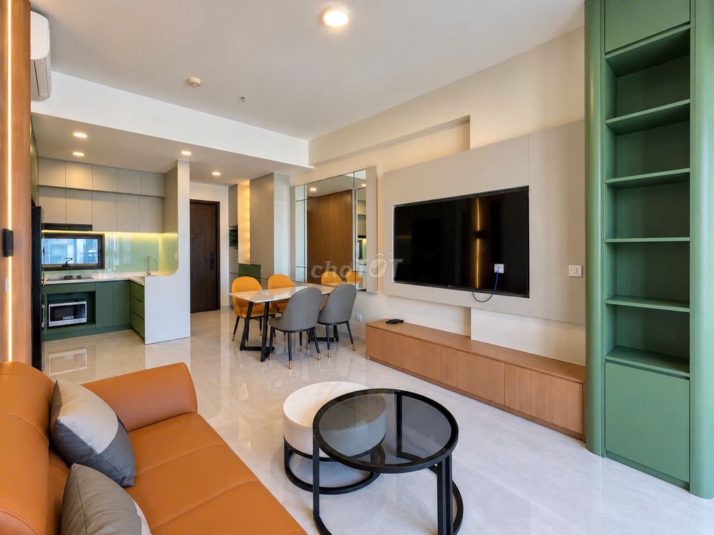 Rents three Victoria Village bedrooms - 25 million per month Full interior