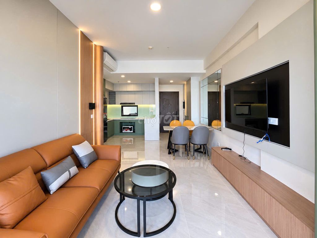Rents three Victoria Village bedrooms - 25 million per month Full interior