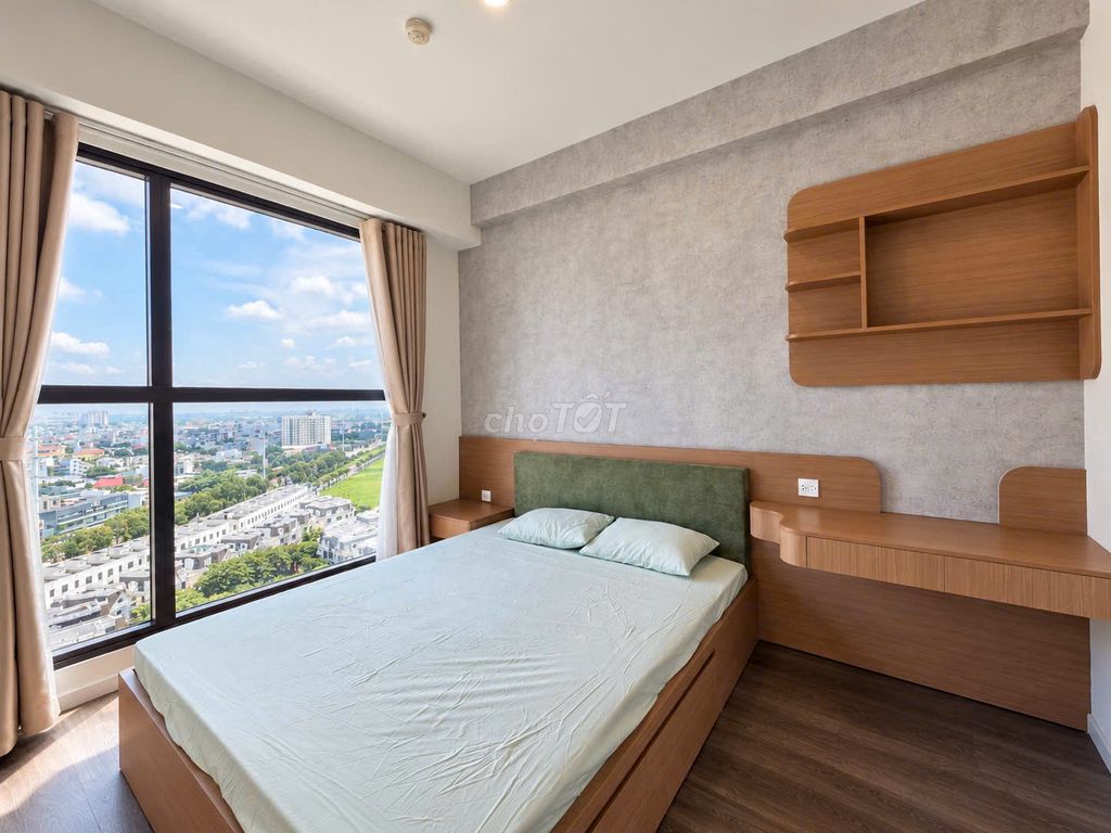 Rents three Victoria Village bedrooms - 25 million per month Full interior