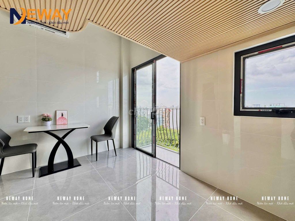 window balconies • full new furniture • next to four four - social falls