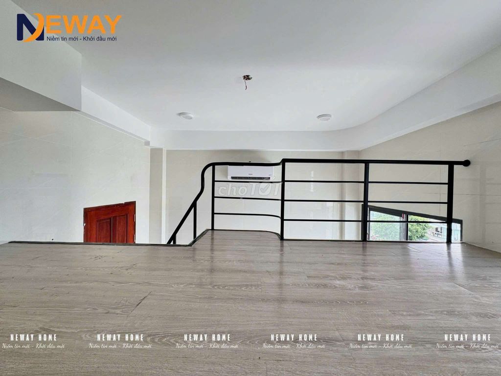 window balconies • full new furniture • next to four four - social falls