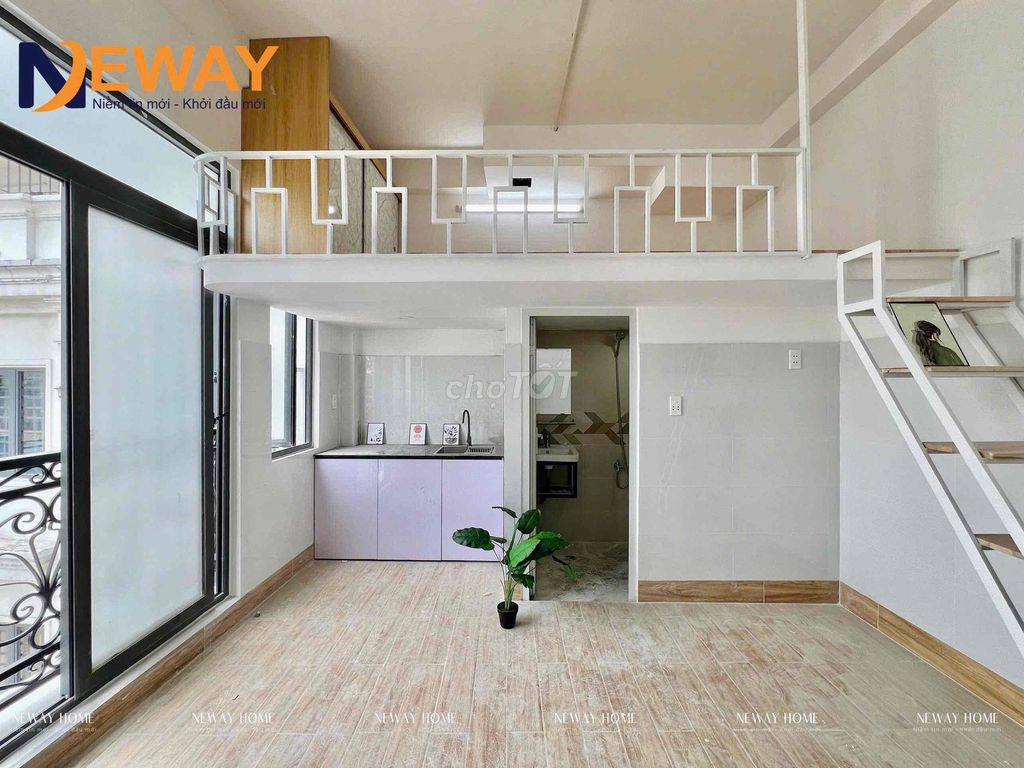 Rent a cheap balcony motel near Aeon New Funky