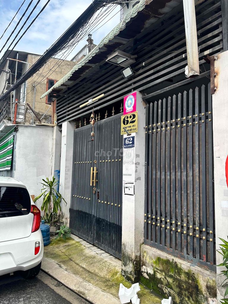 The tth 6th Front House, after Metro District 12.