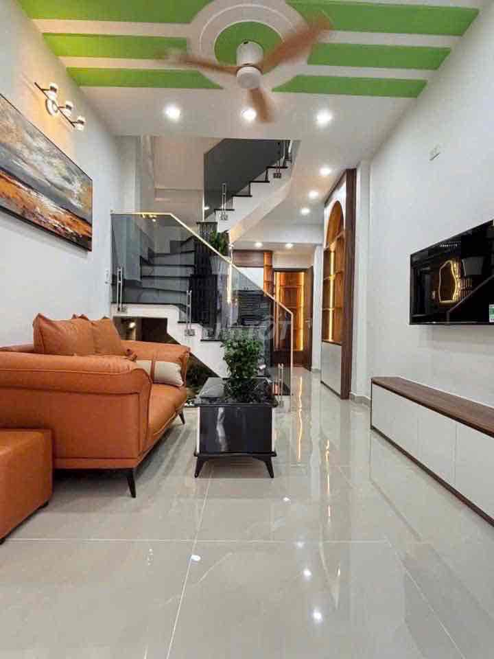 6 meters Độc Lập out of the Biosphere, 2 cards, 4 x 16 meters, 2 bedrooms, 3 toilets
