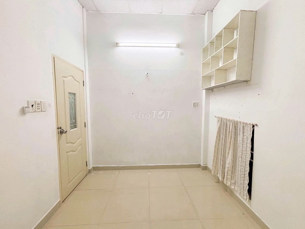 Private home 1/Phan Đình Phùng (98,2 m2 with furniture available, 2 bedrooms cost 14.5 million a month