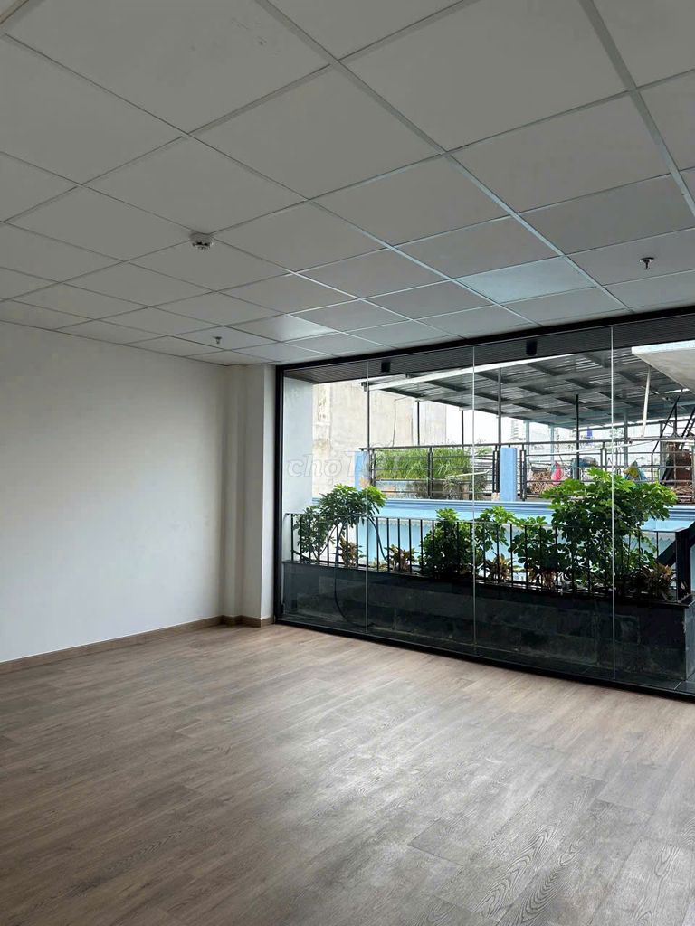 Need to rent a two-sided corner. 84 BPhổ Quang-7*9Phú Nhuận
