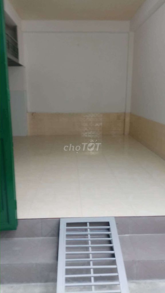 Rent house. Security ward. Phạm Thế Hiển. P Ping East. KAOS 6 old District 8
