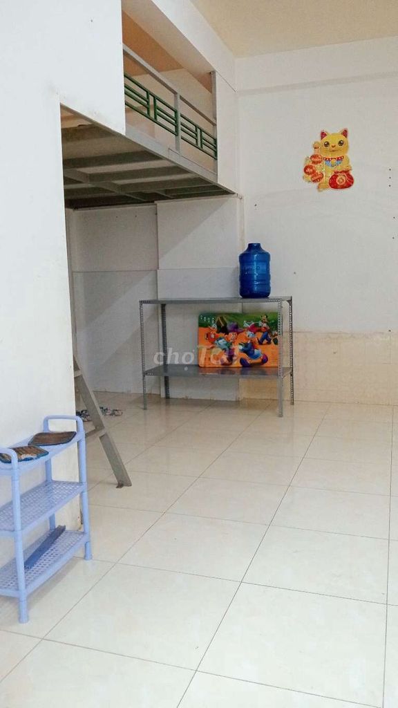 Rent house. Security ward. Phạm Thế Hiển. P Ping East. KAOS 6 old District 8