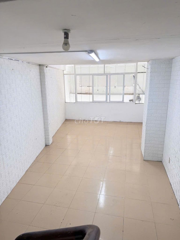 At 2x-- Hoa Lan, 1872, Q.Phú Nhuận - 5 stories, new house.